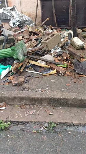 Rubble Removal Services in Clermont and New Germany