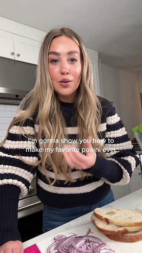 Homemade garlic basil aioli // my fave panini recipe 😍👇 follow @diningwithskyler for more free recipes!✨❤️ I love to make my own aioli because I can choose what kind of oil to use and ensure it has healthy fats. I love using avocado oil or olive oil. Make sure if you are using olive oil to choose one that isn’t too bitter! Some olive oil brands are more floral and some are bitter, so go with one that you trust. * 1 cup packed fresh basil leaves, washed and dried * 3 garlic cloves, sliced in ha