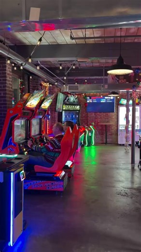 POV: You stepped out your comfort zone and came to have some early Christmas fun at Elf Bar 🤭❤️💚 | The Elf Bar