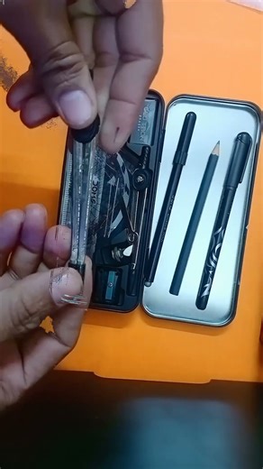 DOMS mathematical Drawing instrument Box ||