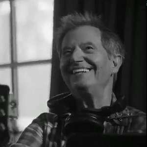 Bruce Springsteen's 𝐿𝑒𝑡𝑡𝑒𝑟 𝑇𝑜 𝑌𝑜𝑢, the new album featuring the E Street Band, is out October 23rd. | Bruce Springsteen