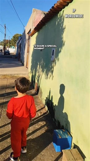 This little boy invites the garbage collectors to share a moment for his 3rd birthday | Instantparoles Worldwide