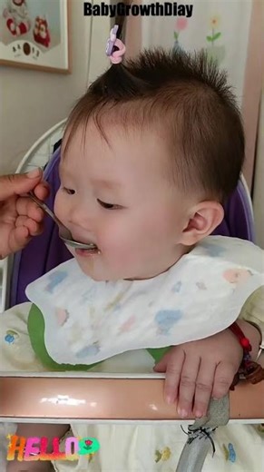 How Do You Keep Your Baby Dry All Day? Discover Disposable Baby Drool Bibs!#Shorts