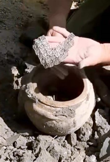 Uncover Hidden Treasures with a Metal Detector