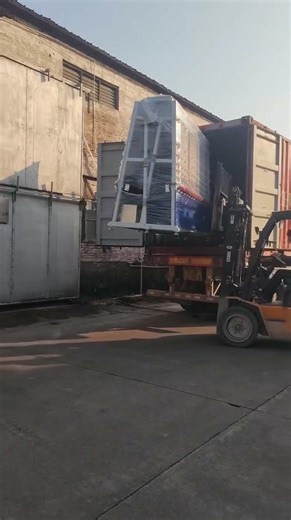 What is the maximum thickness a Glass Edging Machine can process?