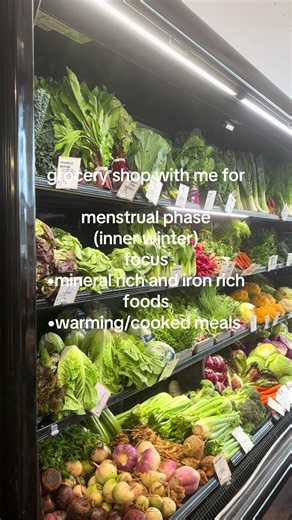 AND DARK CHOCOLATE OFC 🍫🍫 my cycle sync guide for menstrual phase 🩸🩸 happy bleed ladies ❤️❤️❤️ #nutrition #cycle #fyp #womanpower