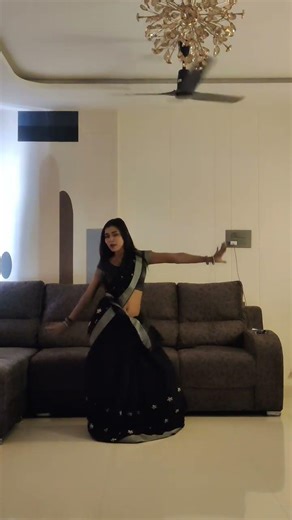 someone please inject this song into my veins 🥺