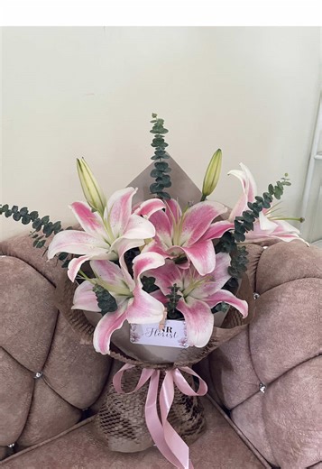 Customer favourite 😍, Lily bouquet 🤍 Delivery 📍 Batu Gajah | Ipoh | Seri Iskandar | Tronoh | Gopeng | station 18 | Tg tualang 📲Ws to order noww ❗️❗️ - Pre order #fypシ#foryou#utp#you#bouquet