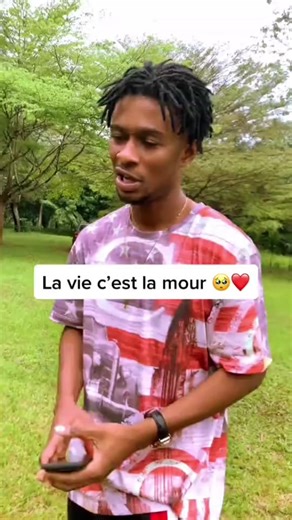 Vidéos de KS BLOOM (@ksbloom214) avec son original - Le Youyou