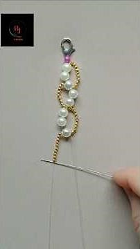 Easy beaded bracelet step by step tutorial. #beadedbracelettutorial