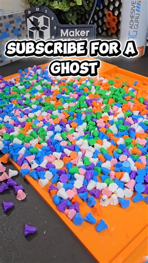 day 4 of printing a ghost for every subscriber