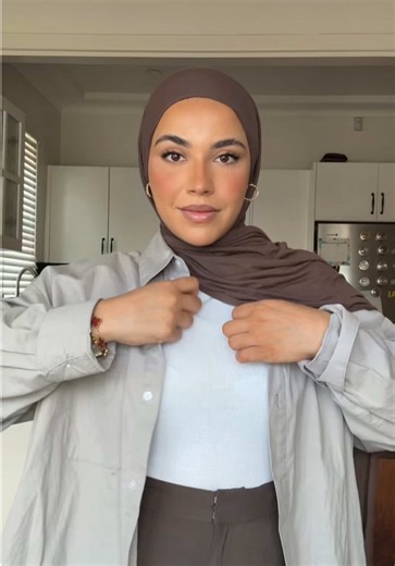 Summer Hijab Styles: Easy Tutorials for a Chic Look