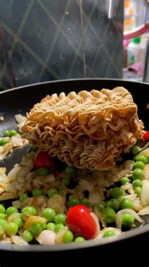 This is your sign to make cheesy noodles tonight #shorts #broiled