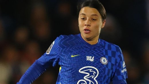 Sam Kerr ‘promptly shoulder charged’ pitch invader during London match