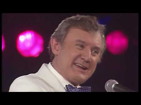 Niall Tóibín - Live at the Braemor Rooms (Dublin, 1988)