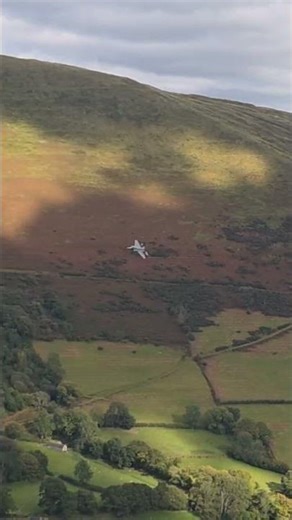 🇺🇲F35A low level in the Mach Loop🇺🇲