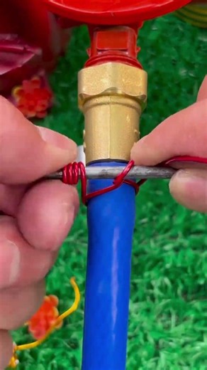 The Best Way to Tighten Water Hoses with Metal Wire