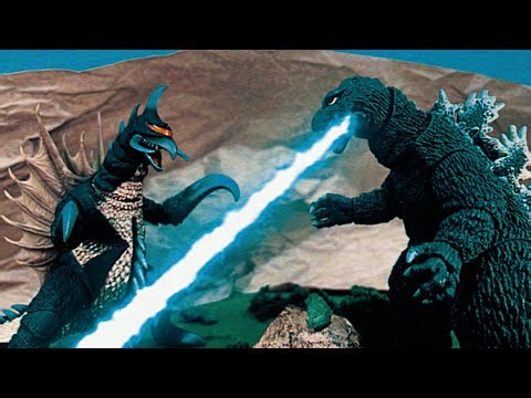 Godzilla VS Gigan Epic Stop Motion Battle