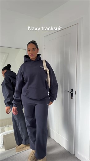 Love this set from @Blakely Clothing Co discount code through link in bio #blakely #outfitoftheday #navyoutfit #hoddie #tracksuitseason