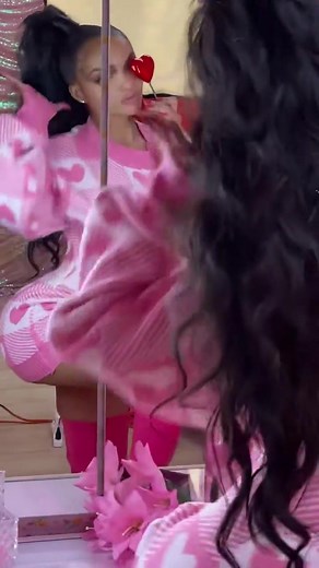 LoLa Monroe Lemonade 🪄✨✨✨❤️#lolamonroe #hiphop #remix #rihanna #pharrellwilliams #rih #femalerapper #beauty #rih #femalerapper #rap #lemonade #femalerappers #viral #doll #bratzdoll #dollphotography #dollmakeup #bratzmakeup #2000sfashion #2000saesthetic