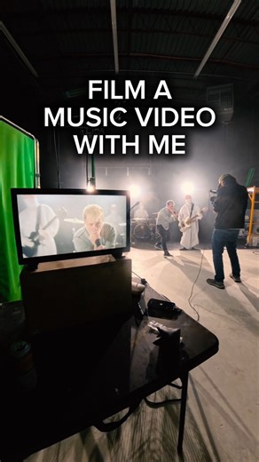 SCATTERBRAIN 🧠 on Instagram: "Come with me to shoot my first music video as SCATTERBRAIN 🧠 🎥 #scatterbrain #musicvideo #bts #vlog #brianburkheiser"