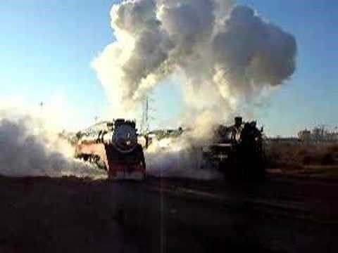 4449 and 700 steam side-by-side