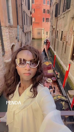 Wearing PENDA, our silk blouse, in Venice✨ #fashiontiktok #silkblouse #luxuryfashion #fry #fashioninspo