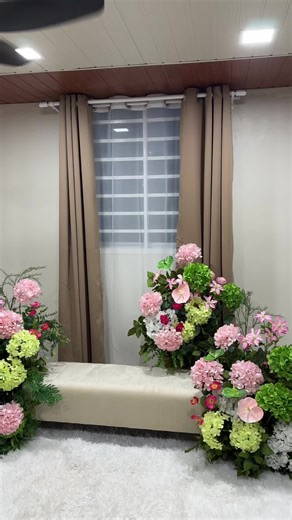 Hydrangea Decor Ideas for Mini Pallet Designs