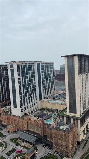 Visiting the 37th Floor of the Eiffel Tower in Parisian Macao