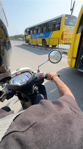 Company Se Chutti 😍 | Dost Ke Sath Chai Aur Ghar Wapsi 🛵