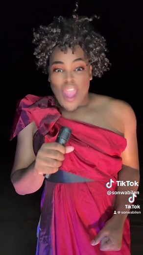 Moy’ Oyingcwele - Ayanda Ntanzi Live Performance