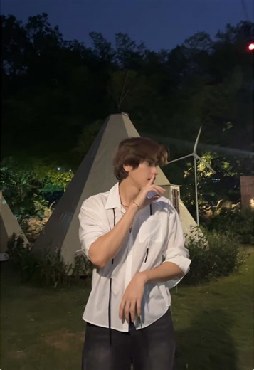 Smart Dance Routine by Smartchisanupong