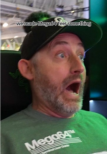This is how it feels to use the Razer Clio and Razer Freyja 😵‍💫 #RazerPAX #PAXEast2025 @Mega64official