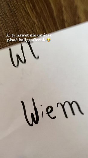 Filmy użytkownika Uczę się pisać kaligraficznie (@ucze._.sie_kaligrafii) z muzyką sonido original - 세바.