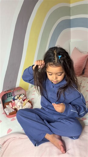 Nancy Amery on Instagram: "10/10 for effort. The fact that her little fingers could grip and open those butterfly clips was a win in itself. #hairhack #hairtutorial #explore #hairtutorialvideo #hairinspo"