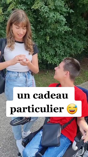 Engaging Humour in Everyday Conversations