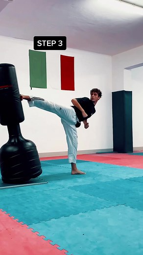 Learn One Step Jump Side Kick in Taekwondo