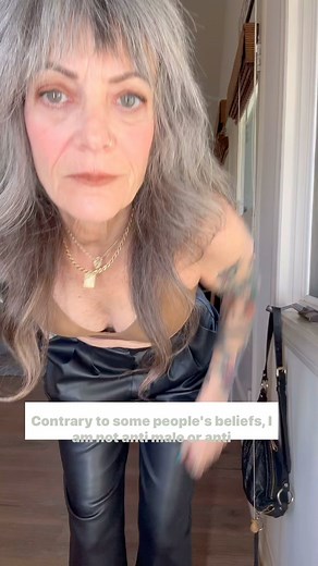 heidi clements on Instagram: "I may just speak for WOMEN today but kindness is for everyone. FIT DEETS: BRA: @harperwilde PANTS: @abercrombie TSHIRT: @lovewithprideapparel GET 10% OFF WITH CODE HEIDI10 JACKET: thrifted @ragandbone SHOES: @asos SCARF: @the_shopkeepers SCARF TIE: @madesolidinla HAT: @gigipip BELT: @amazon VONSLEY #justgetdressed #justbekind"