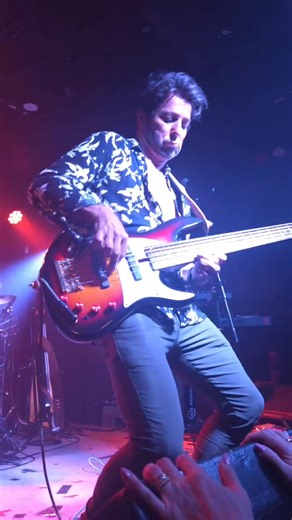 Bass, keytar and everything in between – Ralph Marshall absolutely owned the stage the other night at the Bridge Hotel. WAWANEE’s sound has always been about groove, precision and energy, and Ralph delivers it in spades every single night. When he steps forward, you know something special is coming – and the crowd felt it. More to come… 2026 is just getting started. wawanee.com.au #WAWANEE #RalphMarshall #BassSolo #Keytar #LiveMusic #BridgeHotel #OnStage #AustralianMusic #SteveWilliams #80sPop #