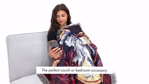 Northwest Harry Potter Woven Tapestry Throw Blanket, Designer Home Décor, Modern, Unique Gift, 48" x 60", Gryffindor Shield