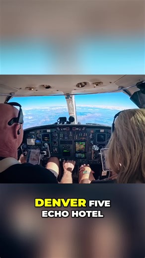 Pilots Communication with Air Traffic Control Guide