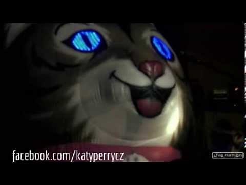 Katy Perry - Don't Stop Me Now (live at Hollywood Palladium)