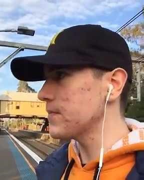 Codfish covers Green Day - Boulevard Of Broken Dreams! (Instagram @CodfishBeatbox)