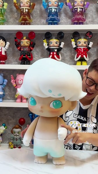 Unboxing Mega Just Dimoo - Snow Man 1000% @ POP MART