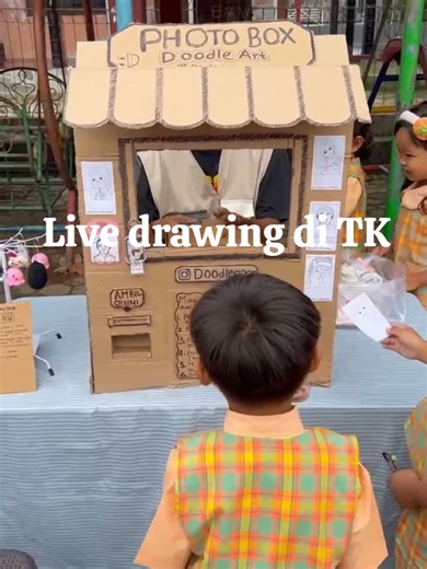 Live Drawing Session at TK: Unleashing Creativity