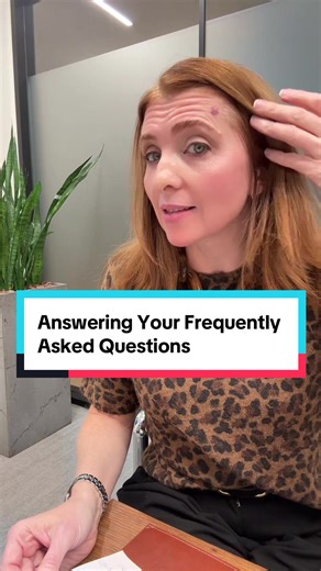 ⬇️ I get dm’s and emails all the time so here ya go. You asked, I answered. Can we get on with it now? Anna Papalia went to the University of Pennsylvania and doesn’t have a husband but she does have a birthmark. 👋🏻 Hi, I am Anna Papalia, I discovered interview styles, wrote the book Interviewology: The New Science of Interviewing, taught interview skills at Temple University’s Fox School of Business and career influencer with over 5 million followers. 👉My mission is simple, I want to teach y