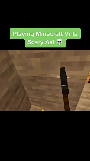 Discovering Diamonds in Minecraft VR