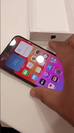 How to switch off iPhone 13