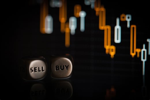 20年駭客變上市公司老闆，IPO第一天股價飆80％！他曾窮到領不出千元幫妻慶生，一度窩飯店寫程式