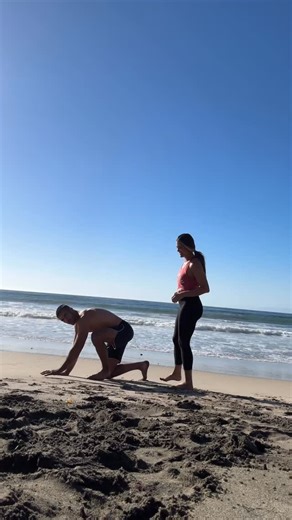 I love playing with you @renergracie ❤️ Determined to try this with shoes on and a steady surface. | Eve Torres Gracie